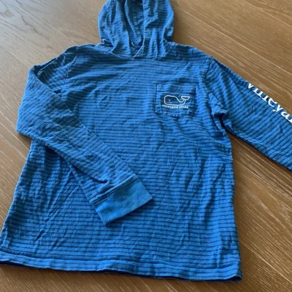 Bundle of 4 vineyard vines long sleeved shirts boys medium - Picture 4 of 7